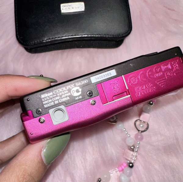 Nikon Coolpix s6200, Pink Color, Digital Camera - Image 3